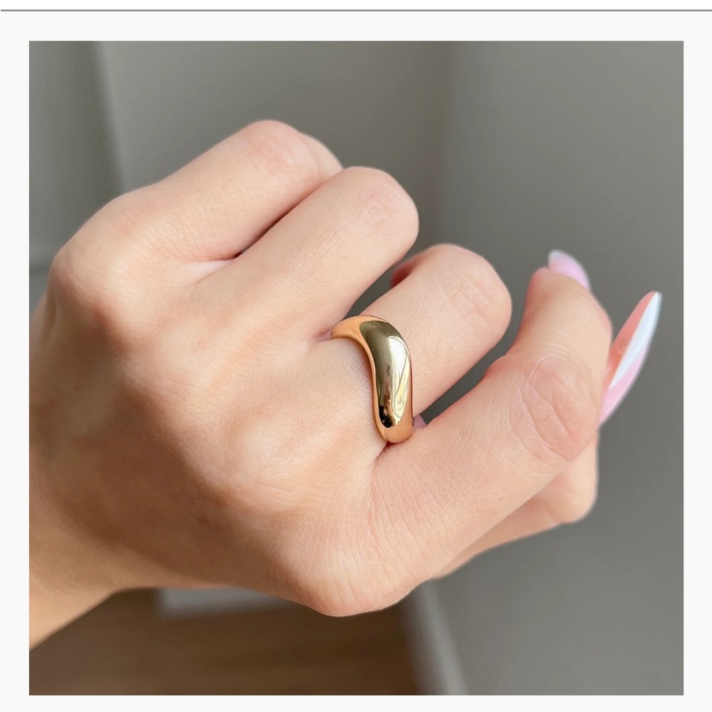Baby Gold Puff Wave Ring